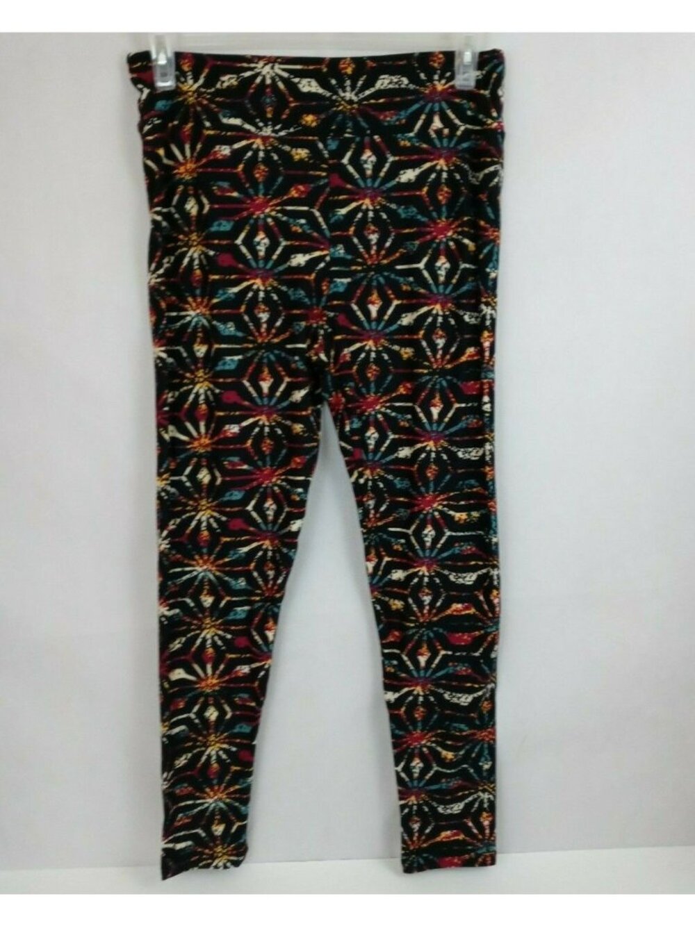 New LuLaRoe Tall & Curvy Leggings Black W/ Multi-Color Geometric Abstract Design